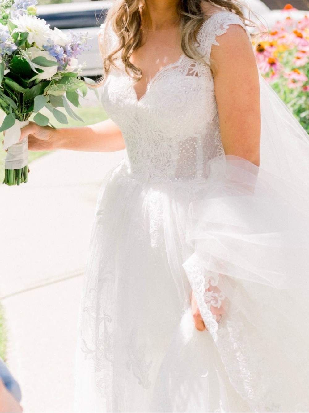 Ivory Lace Wedding Gown